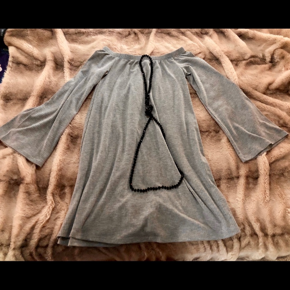 Off the shoulder gray loose dress